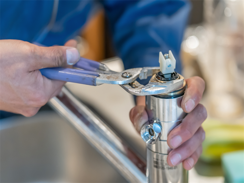 台所（キッチン水栓）ワンホール混合栓の交換