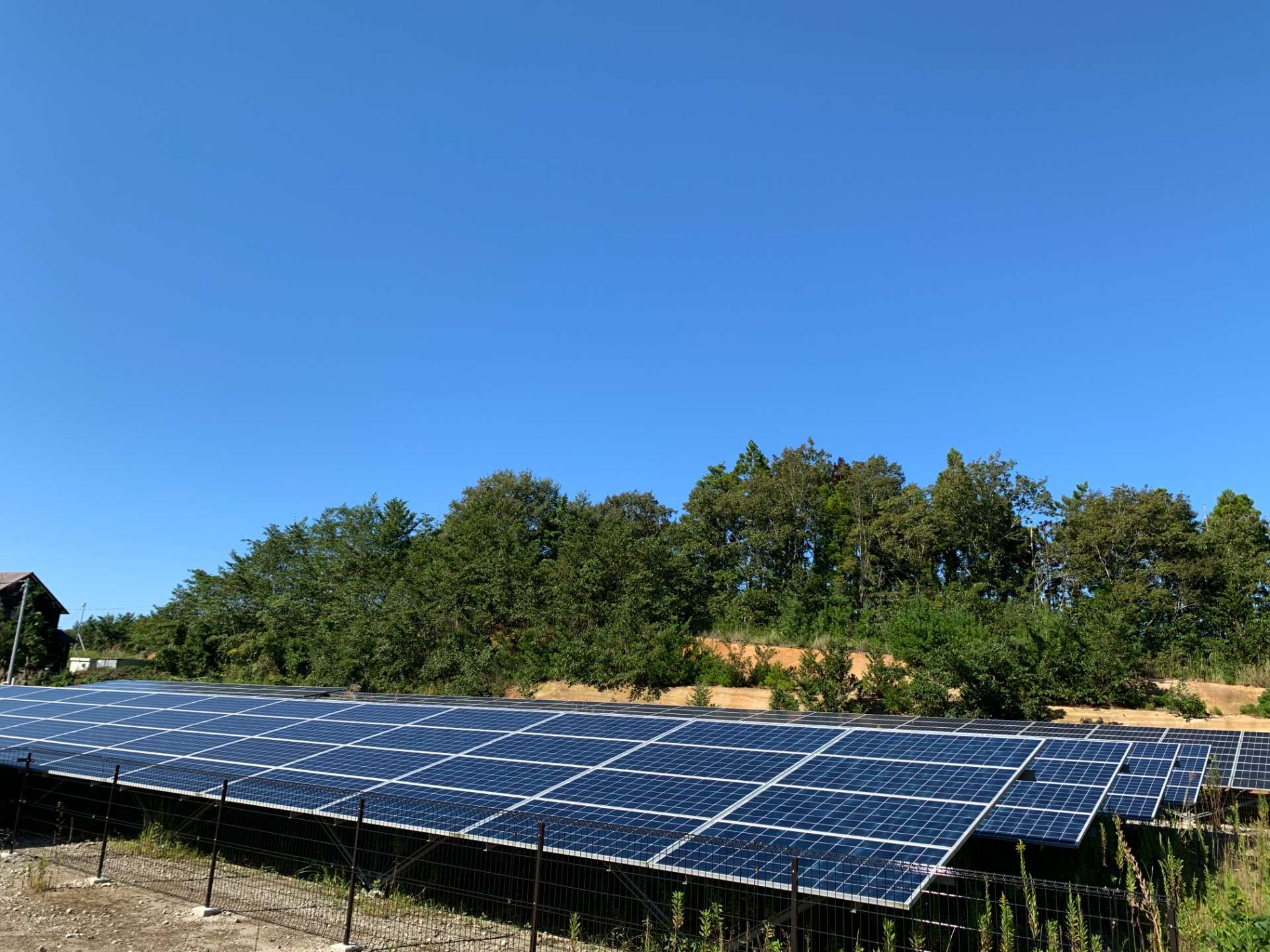 太陽光発電工事（野立て・4区画）（石川県）